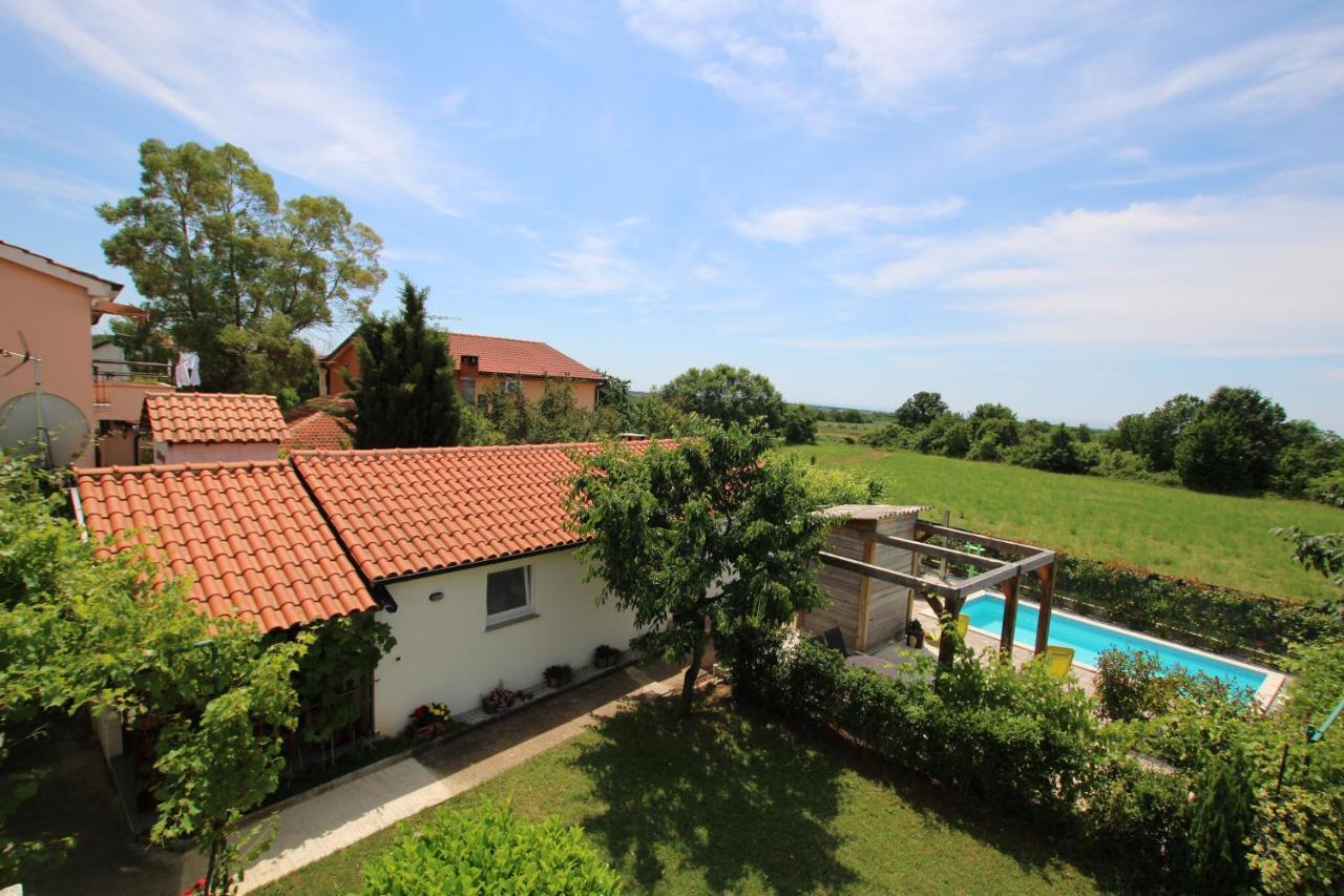Apartments Green Garden Labinci Dış mekan fotoğraf